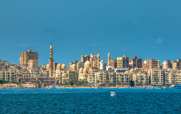Vista do porto de Alexandria, Egipto - fotografia de stock
