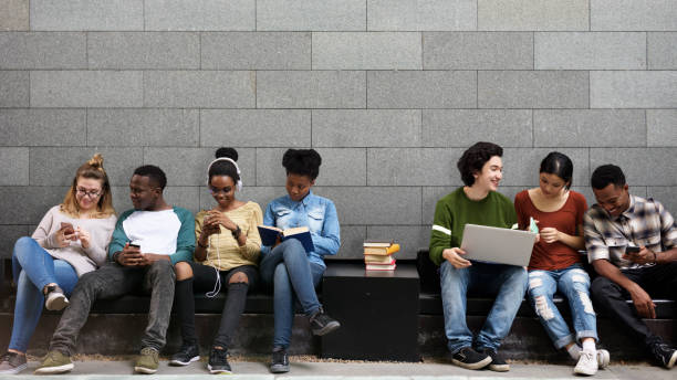 istock People Students Friendship Togetherness Technology 643521544