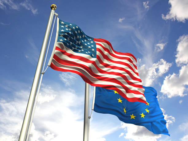 美國和歐盟國旗向天空招手 - 歐盟旗 幅插畫檔、美工圖案、卡通及圖標