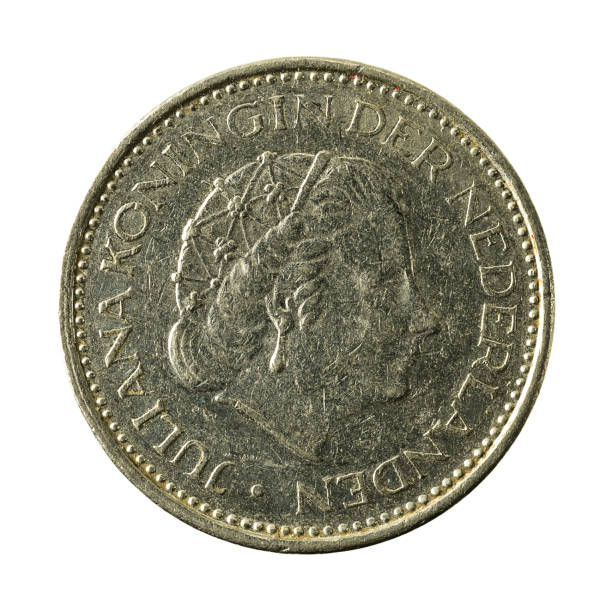 istock 1 dutch guilder coin (1980) reverse isolated on white background 643574594
