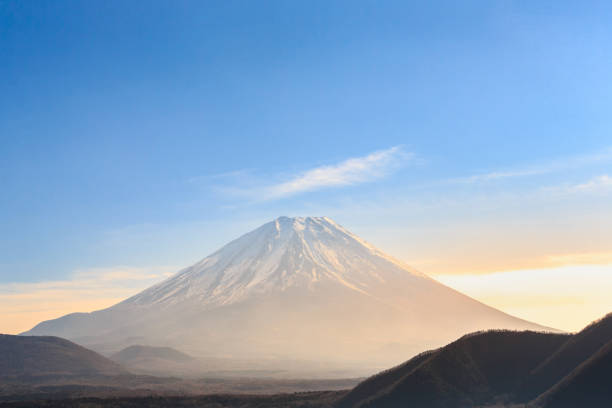 istock Mountain Fuji in sunrise, Yamanashi 643587102