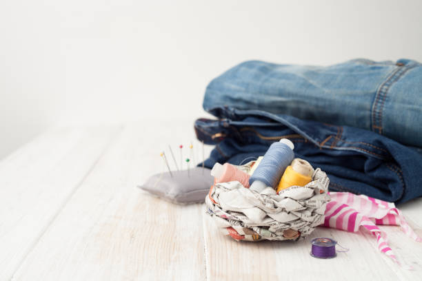istock crafts, sewing, sewing on the sewing machine 643601442