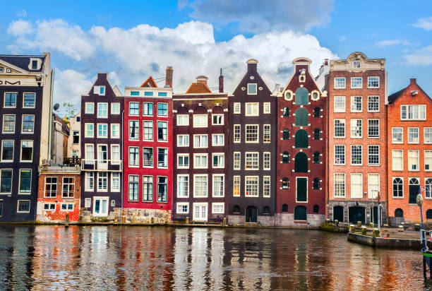 istock Houses in Amsterdam 643603802
