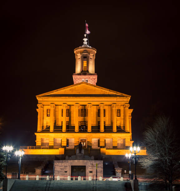 istock Tennessee state capitol at night 643656698
