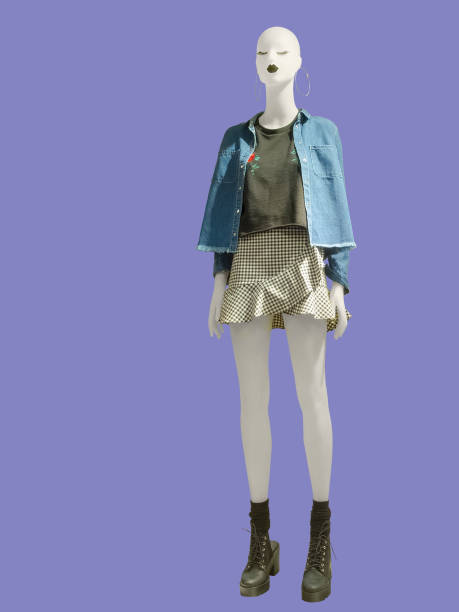 istock Full-length female mannequin 643739822