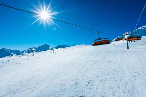 istock Skiers skiing at winter ski resort Soelden 643750680