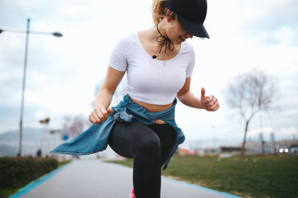 istock The young woman is exercising 643778444
