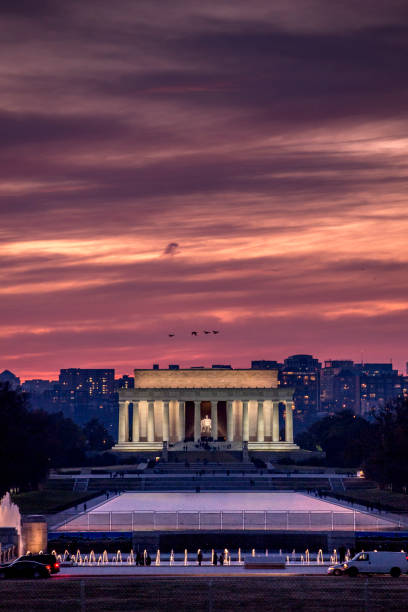 istock Lincoln Memorial at Sunset 643778446