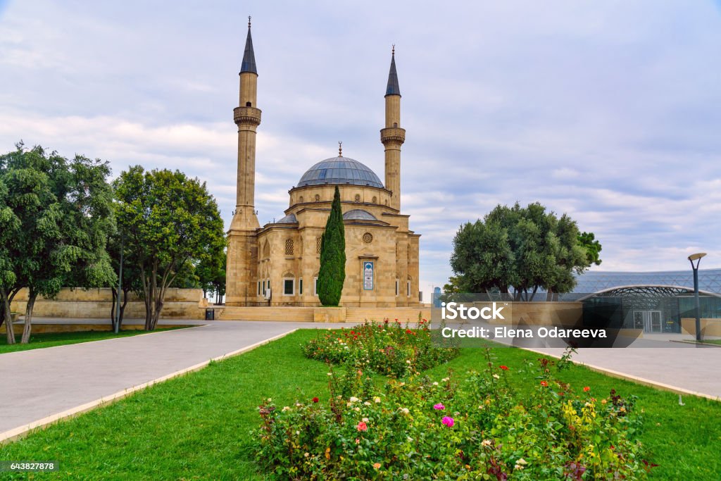 Mosque of the Martyrs. Baku Mosque of the Martyrs. Baku, Azerbaijan Baku Stock Photo