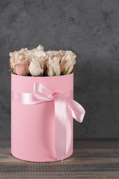 istock Pink roses in gift box 643885738