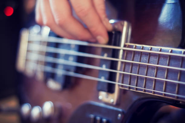 istock To play bass guitar 643899392