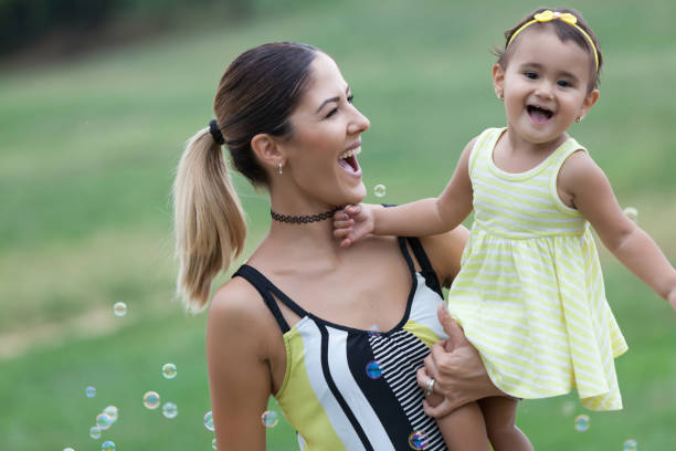 istock Mother and daughter 643916150