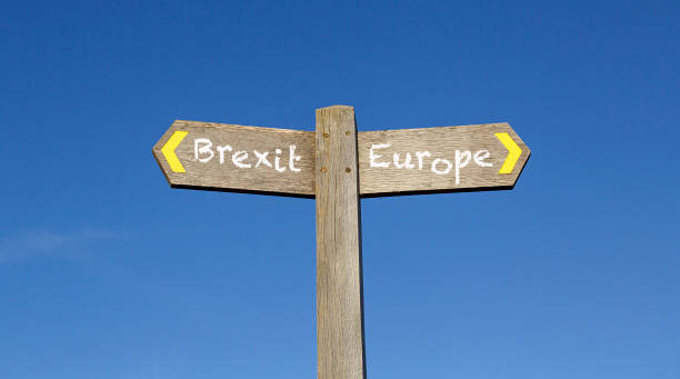 istock Conceptual Signpost - Brexit and Europe 643950168
