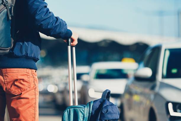istock Traveler at the airport 643963570