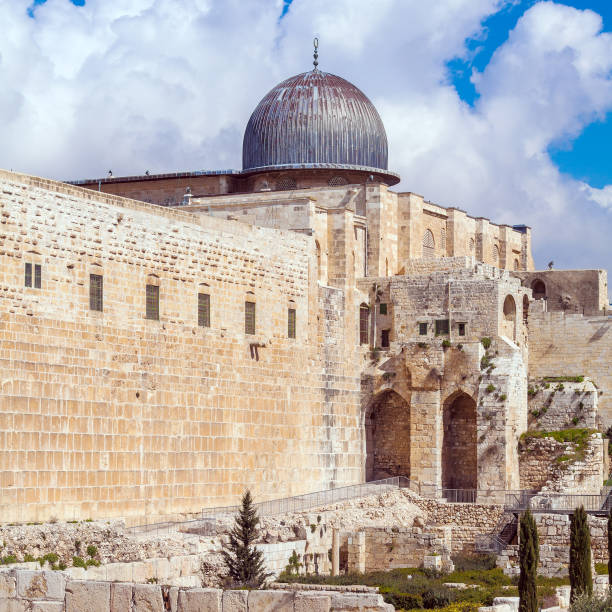 istock Al-Aqsa Mosque at Day, Jerusalem, Israel 643973164