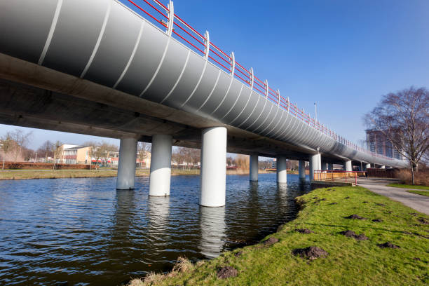 istock Metro overpass from Spijkenisse to Rotterdam 643977920