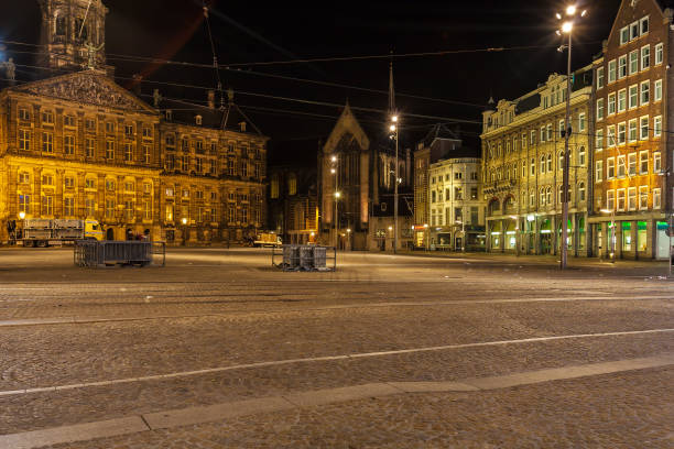 istock Dam square  next to the Royal Palace, Amsterdam, Netherlands 644002406