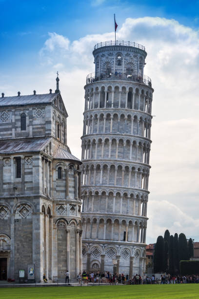 istock The Leaning Tower of Pisa 644057412