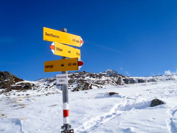 istock Splugs lower Surettasee, winter landscape 644090154