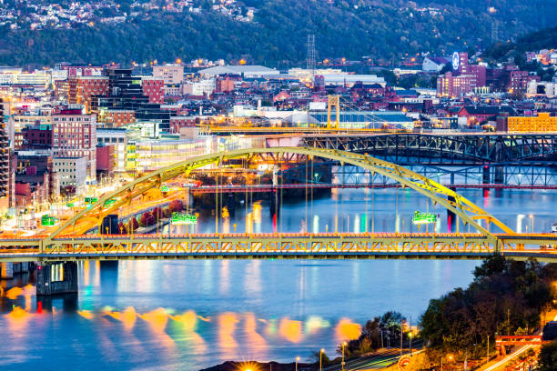 istock Fort Pitt Bridge in Pittsburgh, Pennsylvania. 644141344