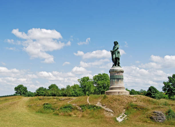 istock Standbeeld van Vercingetorix in Alesia 644225124