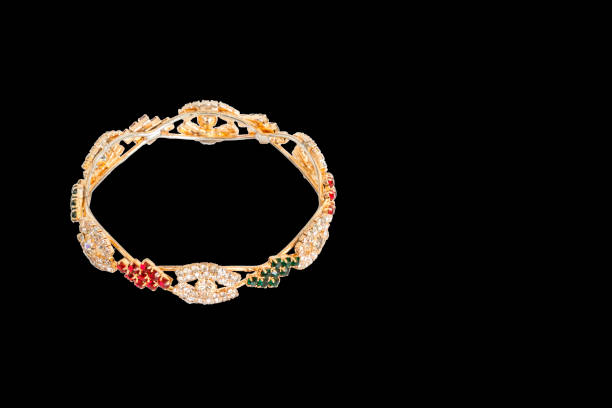 istock Golden Bracelet Jewelry 644310676
