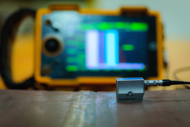Plate Welding inspection by Ultrasonic Testing. Selective of probe.