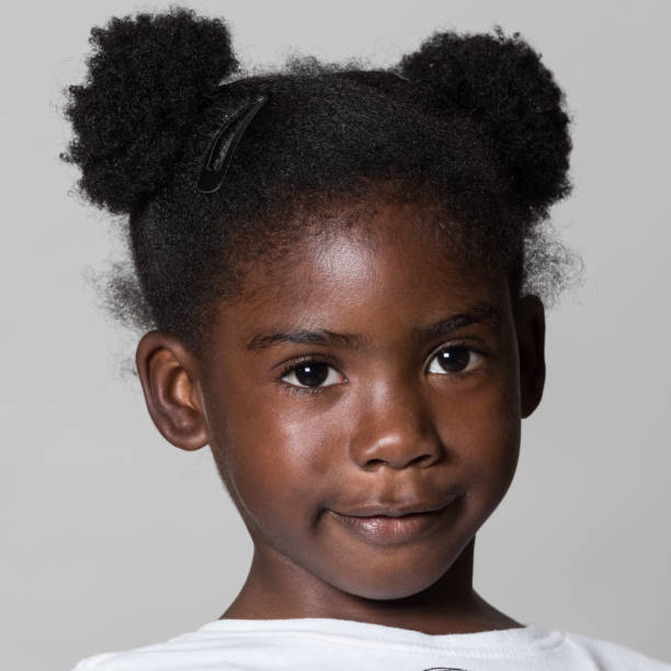 istock Little girl posing on gray background 644806628