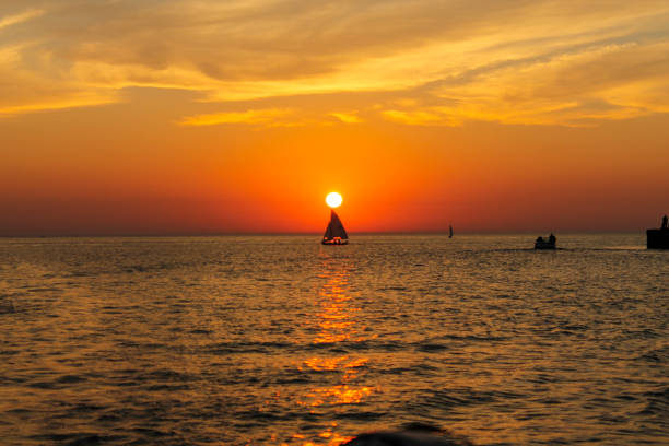 istock Sunset Sail on the Lake 644829114
