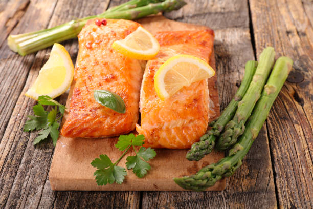 istock grilled salmon and asparagus 644976934