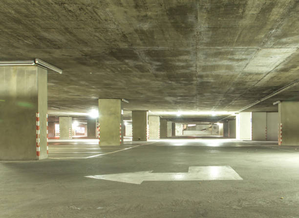 istock Indoor parking cars 644977182