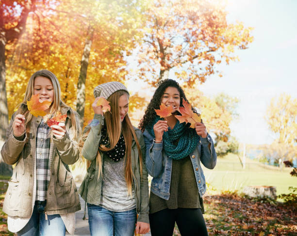 istock Pretty leaves for pretty girls 645019062