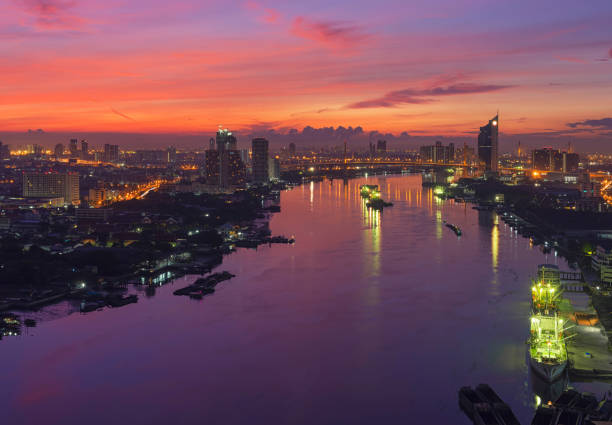 istock Chao Phraya River at Sunrise, Bangkok, Thailand 645078470