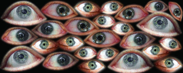 istock Kaleidoscopic pattern of crazy watching pattern of my photographic eyes 645169616