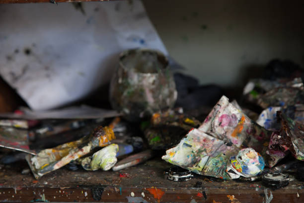 istock Paint color tube 645187256