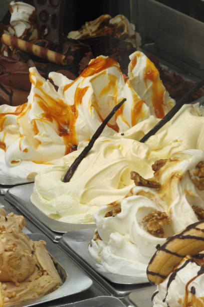 lodziarnia - ice cream parlor ice cream dessert italian culture zdjęcia i obrazy z banku zdjęć