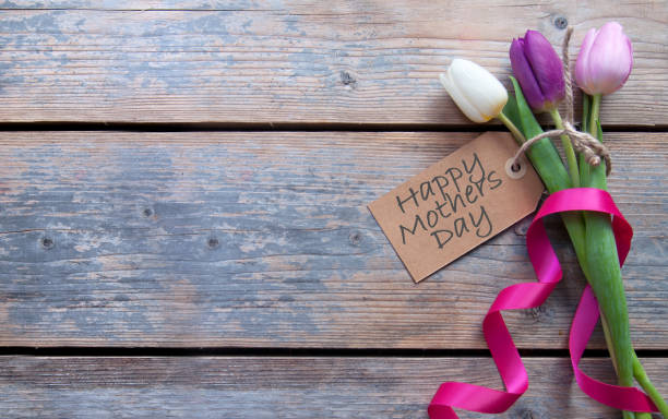 istock Mothers day gift flowers 645227500