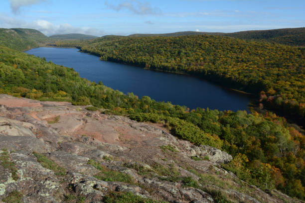 istock Lake of the Clouds 645240778