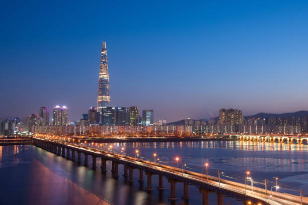 istock Night view of Han river and Lotte tower. 645289380