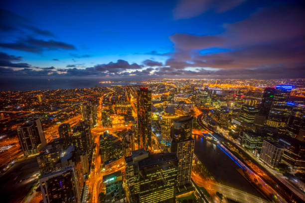 istock Melbourne city skyline 645341300