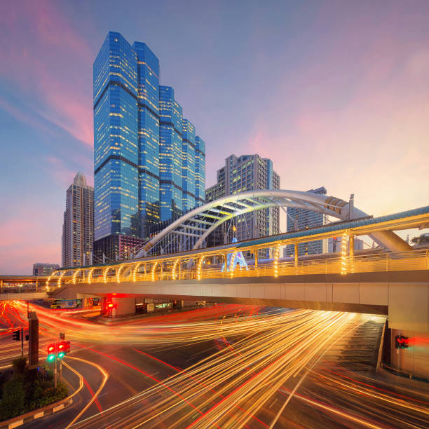 istock Chong Nonsi, BTS Skytrain, Sathorn Intersection, Bangkok, Thailand 645384132