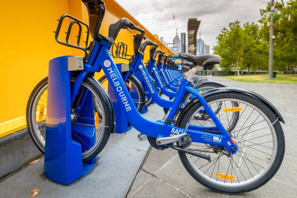 stazione di melbourne bike share - travel hire bicycle australia foto e immagini stock