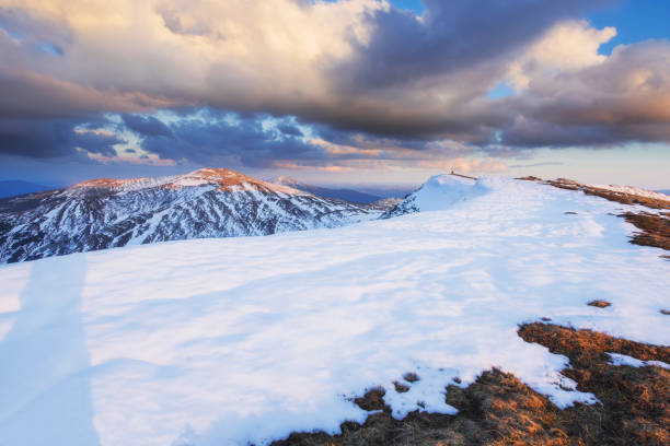 istock Colorful spring sunset over the mountain ranges 645495376