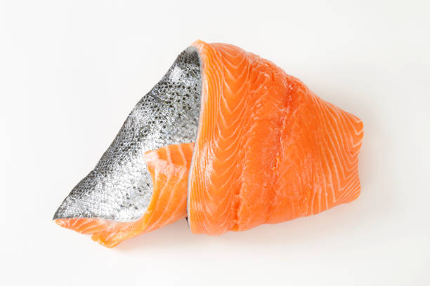 raw filete de salmón - vitamin d salmon fillet raw fotografías e imágenes de stock
