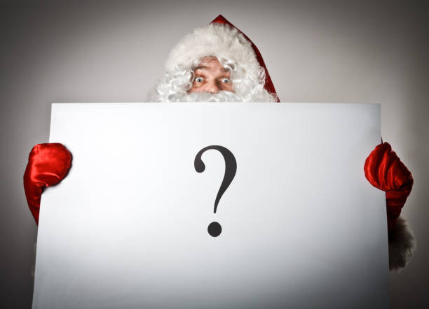 istock Santa Claus and Question-mark 645539972