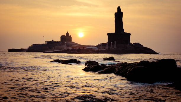 istock Sunset above the sea Kanyakumari Comorin cape 645670678
