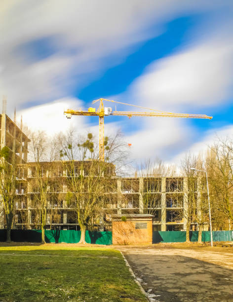 istock Crane construction bricks concrete building in the city 645681804