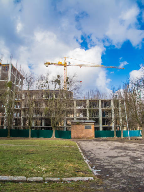 istock Crane construction bricks concrete building in the city 645681810