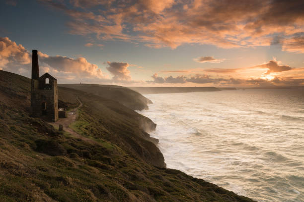 istock Abandoned tin mine on the north Cornish coast at sunset 645754916