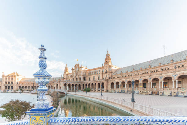 istock Sunrise at Spanish Square (Plaza de Espana) in Sevilla, Spain 645764908